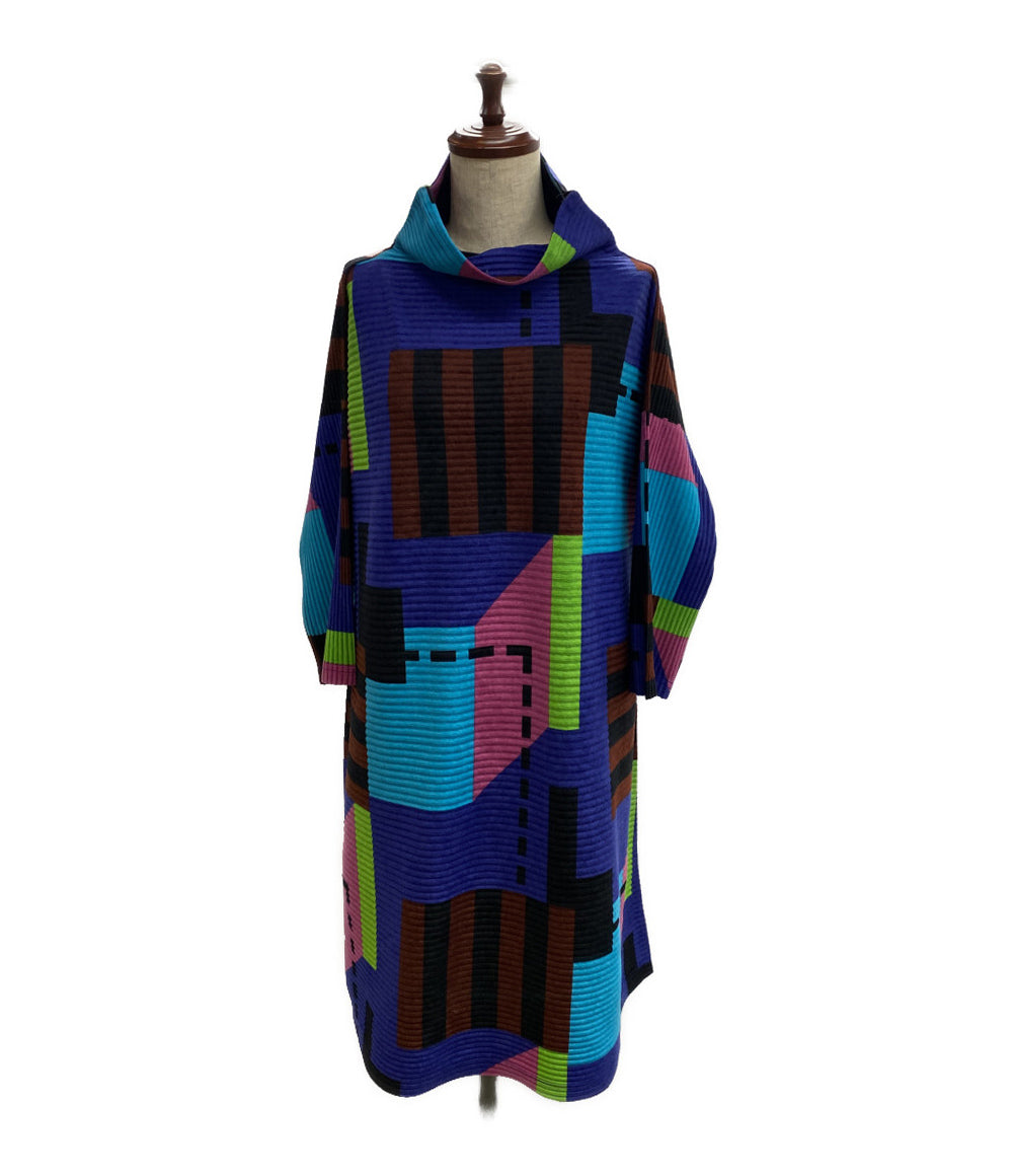 ミーイッセイミヤケ ワンピース ハイネック マルチカラー レディース SIZE - ISSEY MIYAKE me