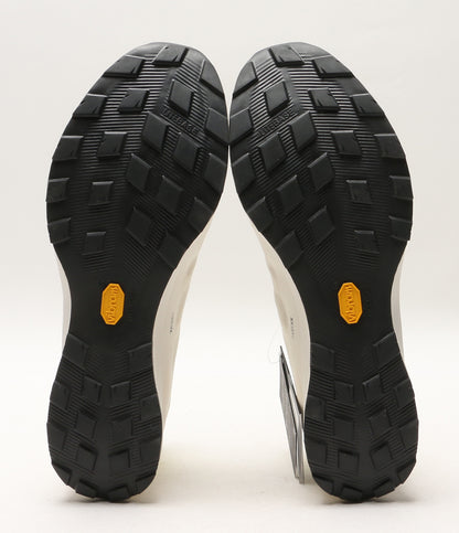 美品 ARC’TERYX スニーカー NORVAN SL ３M メンズ SIZE 28cm アークテリクス