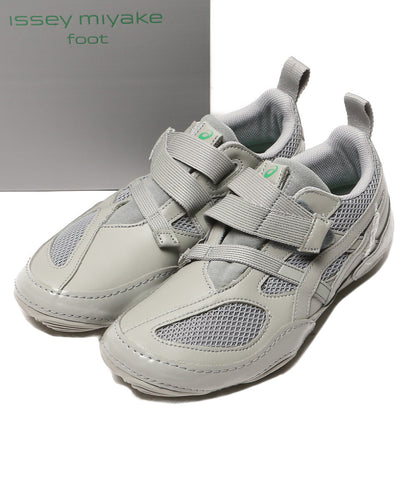 美品 ISSEY MIYAKE FOOT×asics イッセイ ミヤケ フット アシックス スニーカー HYPER TAPING レディース SIZE 24.5cm
