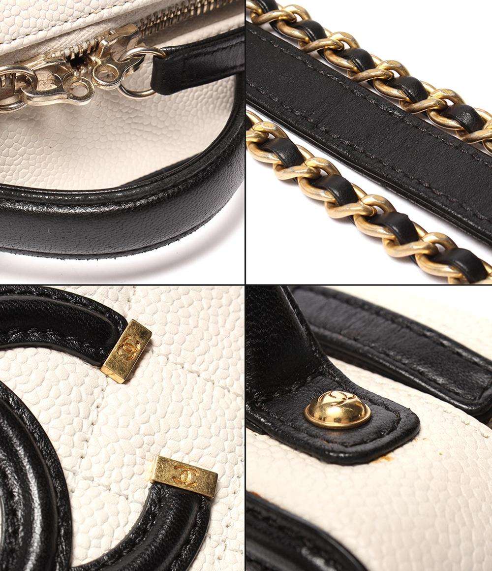 CHANEL チェーンショルダーバッグ バニティバッグ  斜め掛け ゴールド金具 キャビアスキン マトラッセ ココマーク CCフィリグリー A93342 レディース